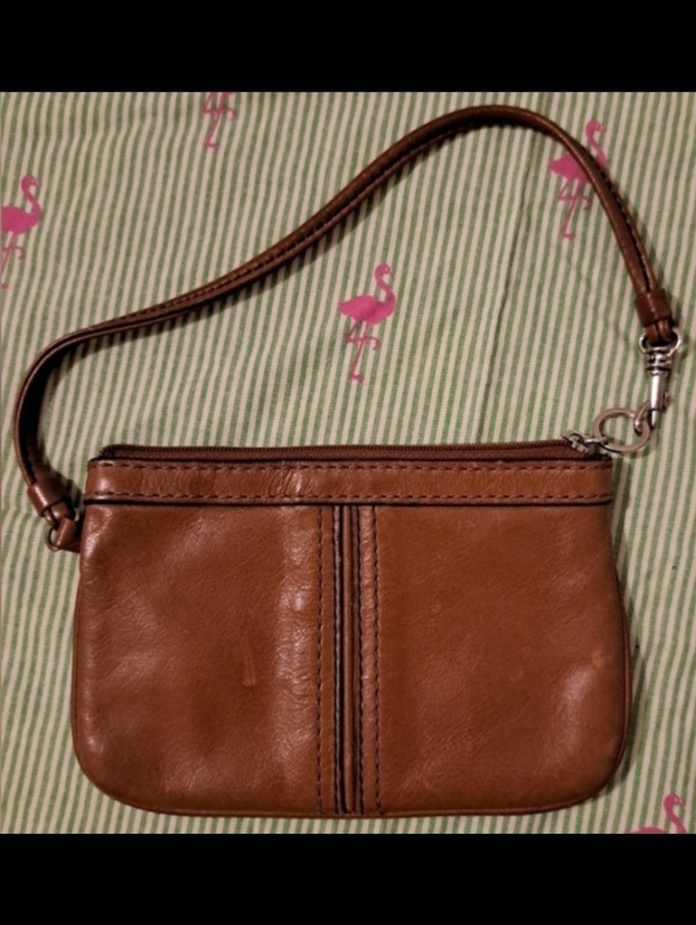 Vintage Y2K Fossil Tan Leather Boho Neutral Casual Wristlet Clutch Bag Keychain